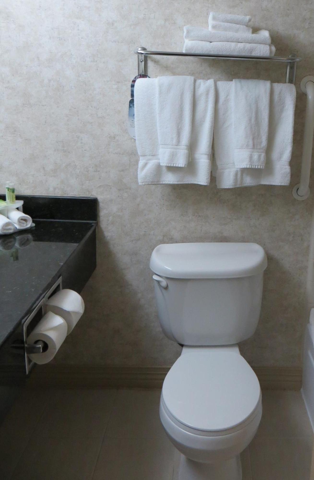 Holiday Inn Express Hotel & Suites Picayune By Ihg Eksteriør billede