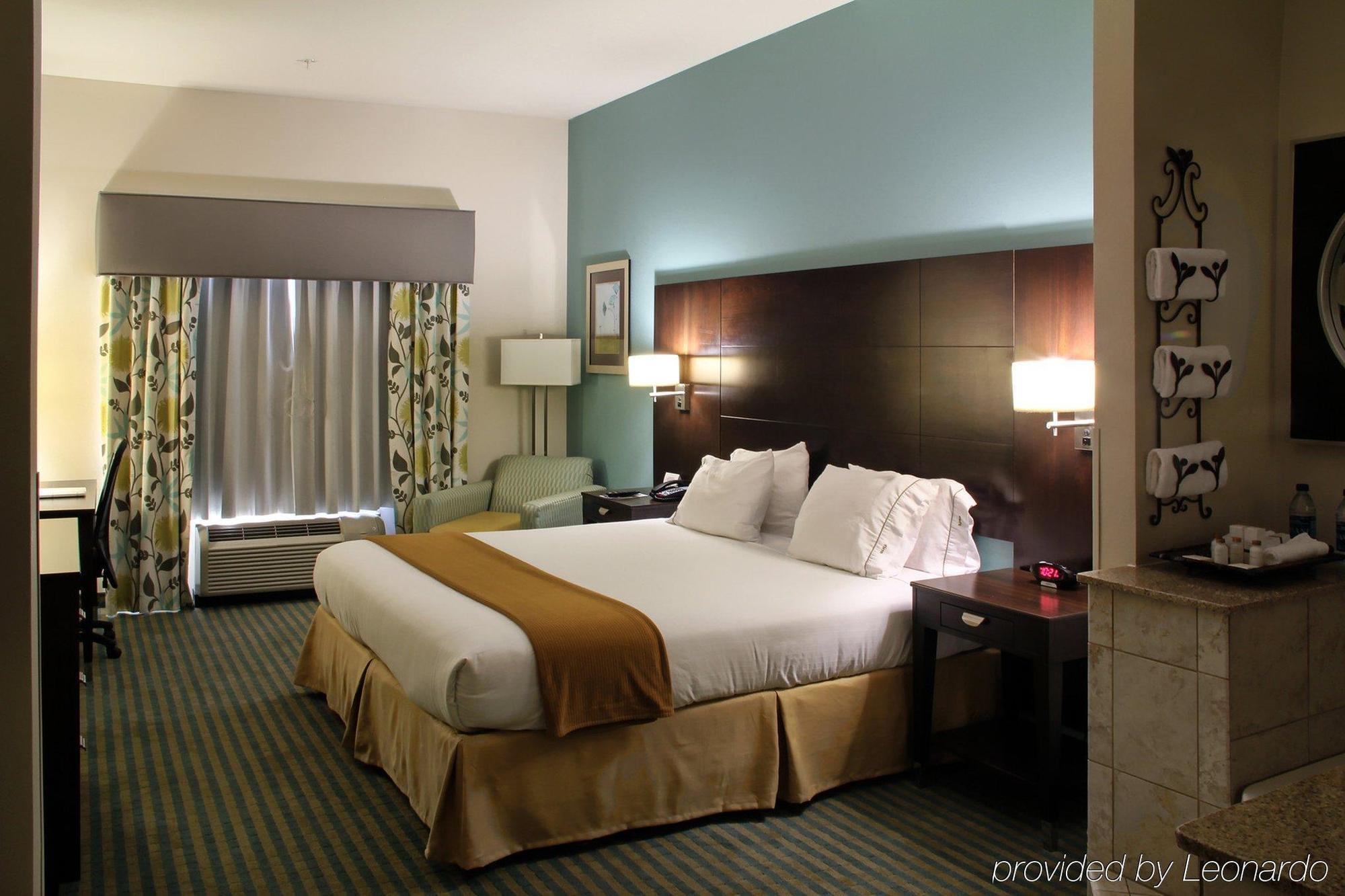 Holiday Inn Express Hotel & Suites Picayune By Ihg Eksteriør billede